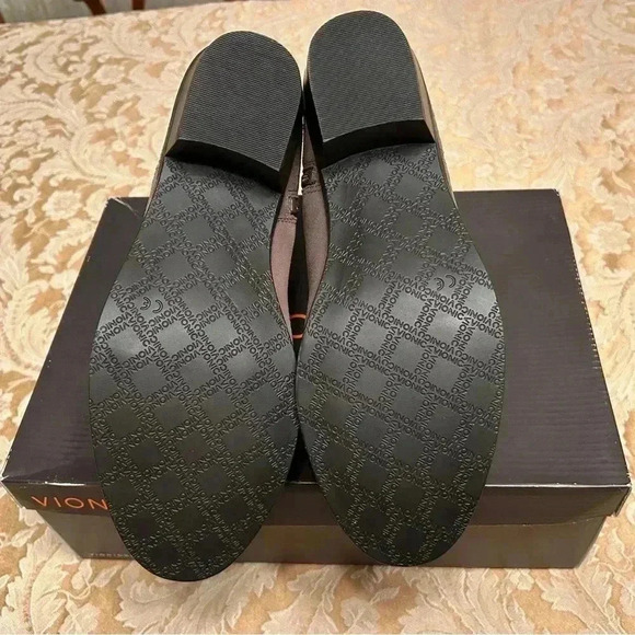 Size 9.5 Vionic Joy Zadie Suede Ankle Boot in Griege (Gray/Beige) Block Heel NIB - Picture 7 of 9